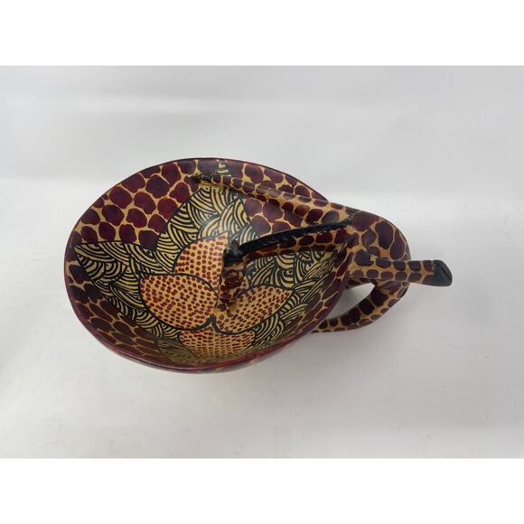 African Hand Carved Olive Wood Giraffe Drinking From Bowl Trinket Dish Vintage - Picture 3 of 13